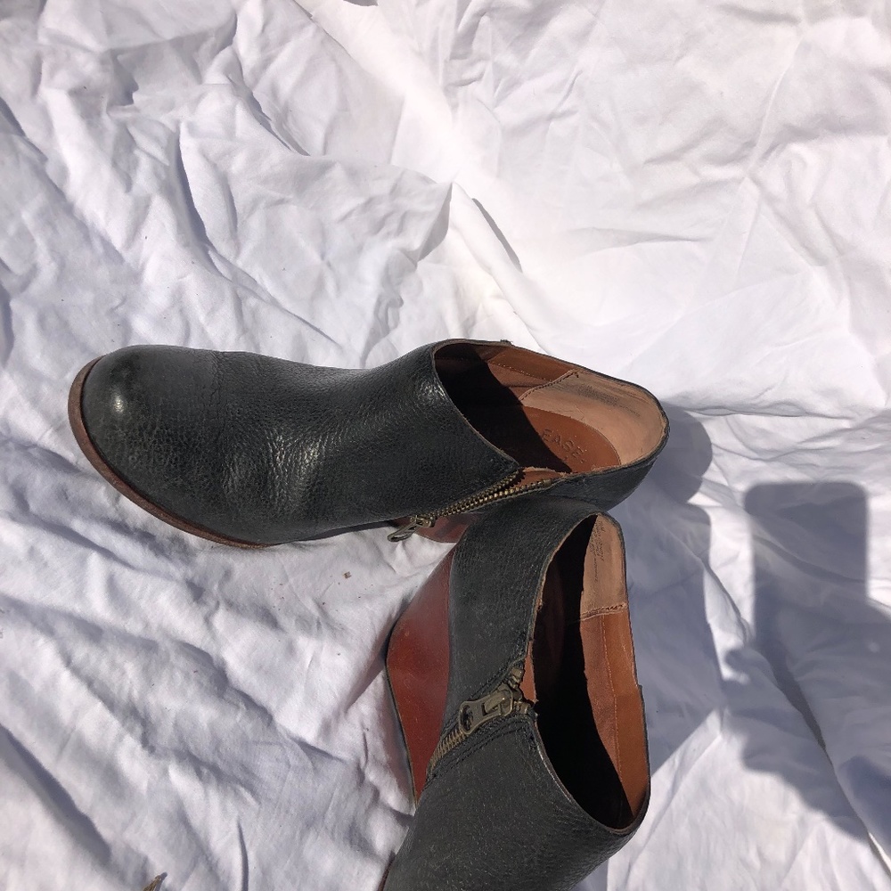 Kirk-Ease Chandra wedge ankle boot